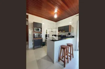 Kitnet / Stúdio para Aluguel - São João do Rio Vermelho, 1 Quarto,  40 m² - Florianópolis