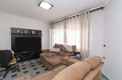 Casa com 3 quartos para alugar na Rua Bezerros, Cangaíba, São Paulo