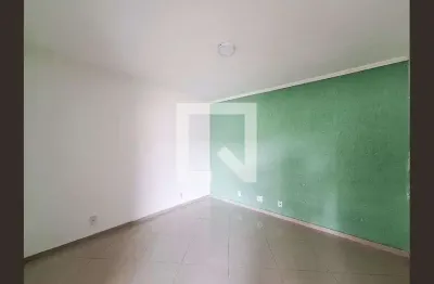 Casa com 1 quarto para alugar na Rua Santa Cruz do Escalvado, Cachoeirinha, São Paulo