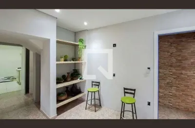 Casa com 1 quarto para alugar na Rua Domingos Fernandes, União, Belo Horizonte