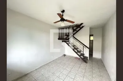 Casa para Aluguel - Paiol de Pólvora, 2 Quartos,  80 m² - Nilópolis