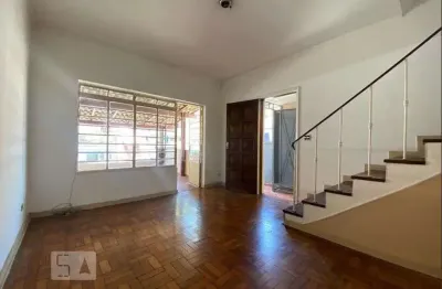 Casa com 2 quartos para alugar na Rua Doutor Sílvio Dante Bertacchi, Vila Sônia, São Paulo