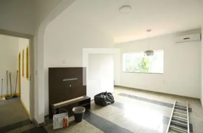 Casa para Aluguel - Taquara, 3 Quartos,  200 m² - Rio de Janeiro