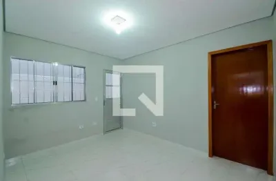 Casa para Aluguel - Jardim Ottawa, 2 Quartos,  63 m² - Guarulhos