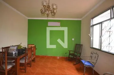 Casa para Aluguel - Marechal Hermes, 3 Quartos,  233 m² - Rio de Janeiro