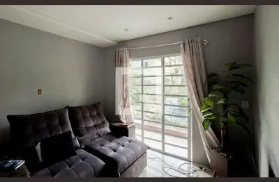 Casa com 2 quartos para alugar na Rua Domingos Fernandes, União, Belo Horizonte