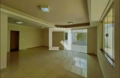 Casa para Aluguel - Concórdia, 4 Quartos,  140 m² - Belo Horizonte