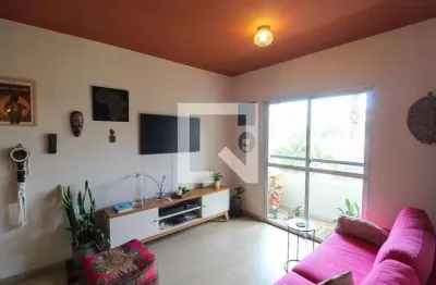 Apartamento para Aluguel - Jardim Éster Yolanda, 2 Quartos,  70 m² - São Paulo