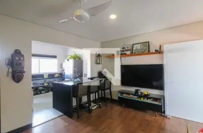 Casa com 2 quartos para alugar na Avenida Antônio Manograsso, Vila Formosa, São Paulo