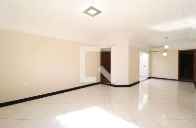 Casa / Sobrado em Condomínio para Aluguel - Jardim Holanda, 3 Quartos,  210 m² - Uberlândia