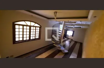 Casa para Aluguel - Jardim Cocaia, 3 Quartos,  180 m² - Guarulhos