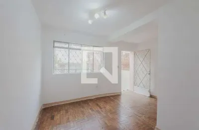 Casa com 2 quartos para alugar na Rua Irmão Lucas, Pinheiros, São Paulo