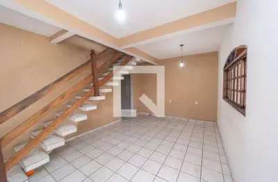 Casa com 5 quartos para alugar na Rua Japaraiquara, Ponte Rasa, São Paulo