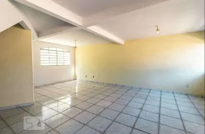 Casa para Aluguel - Setor Sudoeste, 3 Quartos,  186 m² - Goiânia