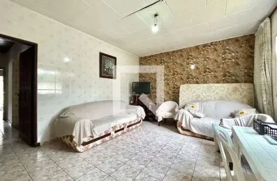 Casa com 4 quartos para alugar na Rua das Canjeranas, Jabaquara, São Paulo