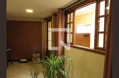 Casa com 2 quartos para alugar na Rua Santina da Costa, Centro, Osasco