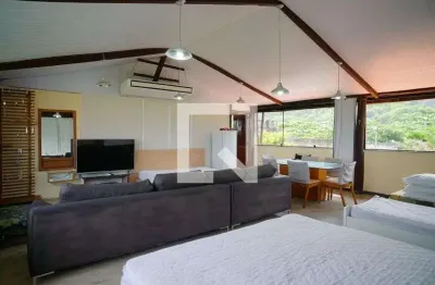 Casa com 7 quartos para alugar na Rua Engenheiro Belmiro Siqueira, Piratininga, Niterói