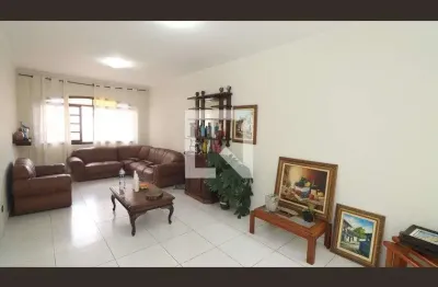 Casa com 4 quartos para alugar na Rua Coronel Octávio Azeredo, Vila Mazzei, São Paulo