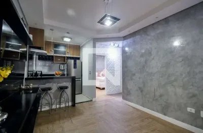 Apartamento com 2 quartos para alugar na Rua Taufik Simão Berbare, Areao, Taubaté