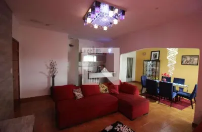 Casa com 3 quartos para alugar na Rua Doutor Gabriel Covelli, Casa Verde, São Paulo