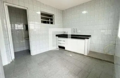 Casa com 1 quarto para alugar na Rua Fernando Pessoa, Vila Dionisia, São Paulo