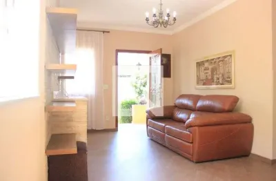 Casa com 3 quartos para alugar na Rua Jorge Felipe Haddad, Macedo, Guarulhos