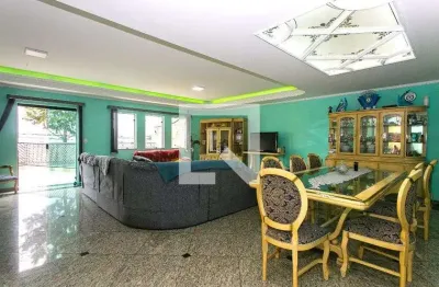 Casa para Aluguel - Vila Esperança, 4 Quartos,  250 m² - São Paulo