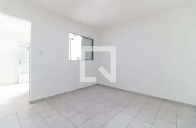 Casa para Aluguel - Bosque da Saúde, 2 Quartos,  40 m² - São Paulo