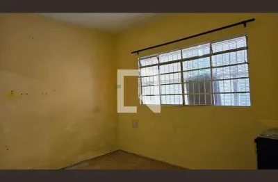Casa para Aluguel - Vila Santa Terezinha, 2 Quartos,  97 m² - Várzea Paulista