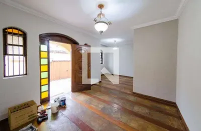 Casa para Aluguel - Padre Eustáquio, 3 Quartos,  120 m² - Belo Horizonte