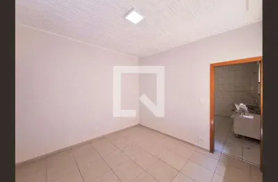 Casa com 2 quartos para alugar na Rua Doutor Olavo Egídio, Santana, São Paulo