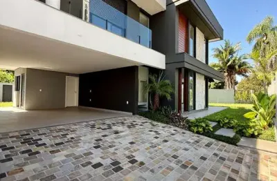 Sobrado Novo pronto para morar no Bairro Jardim Mauá em Novo Hamburgo.