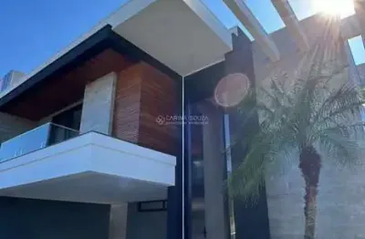 Casa safira localizada no bairro centenário, sapiranga!