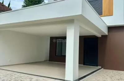 Excelente sobrado localizado em hamburgo velho novo hamburgo