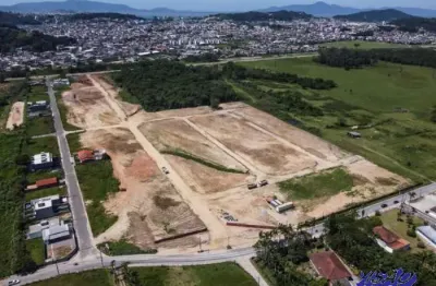 Terreno à venda na Rua Vidal Vicente Andrade, 99, Forquilhas, São José