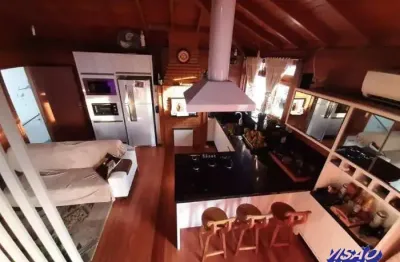 Casa com 5 quartos à venda na Rua Julieta da Silva Melo, 518, Lisboa, São José