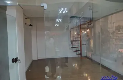 Ponto comercial para alugar na Avenida Prefeito Osmar Cunha, 19, Centro, Florianópolis