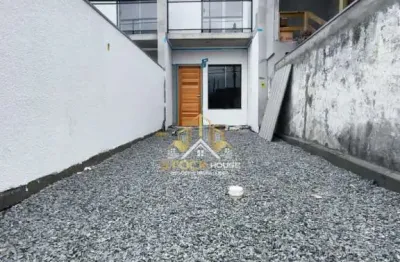 Sobrado geminado novo á venda aventureiro joinville