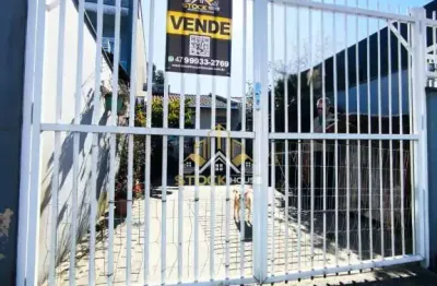 Oportunidade casa geminada planta baixa semi mobiliado bairro espinheiro