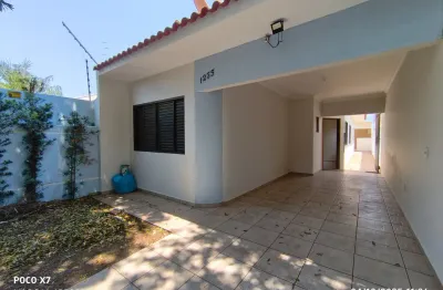 Casa em rua comercial em maringá, parque residencial cidade nova