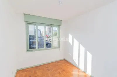 Apartamento menino deus em frente ao supermercado nacional
