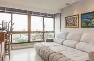 Vende-se: impecável imóvel de 3 quartos, suíte, e 2 vagas nos altos da rua quintino bocaiúva.