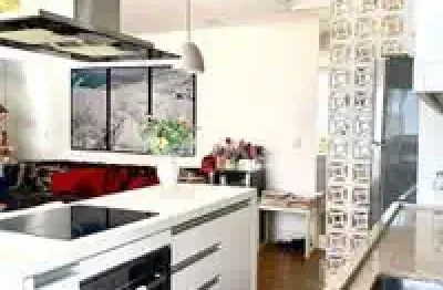 Vende-se: impecável apartamento de 3 quartos  no bairro chácara das pedras.