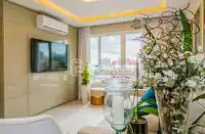 Vende-se: impecável apartamento de 3 quartos/suíte e duas vagas no bairro petrópolis.