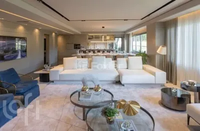 Vende-se: apartamento com 260m², com 4 suítes e 3 vagas no jardim europa.