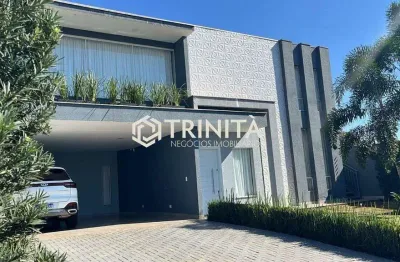 Casa imponente com 3 suítes, 1 quarto e 4 vagas | cancelli