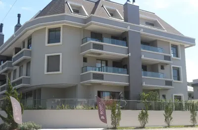 Belíssimo apto garden decorado proximo da praia de ingleses norte