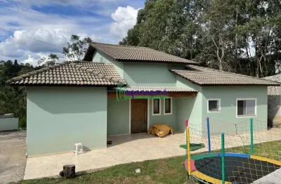 Casas em Loteamento Fechado para venda em Mairiporã no bairro Lago do Imperador