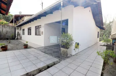 Casa com 4 quartos à venda no badenfurt, blumenau , 200 m2 por r$ 560.000