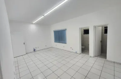 Sala comercial com 3 salas para alugar na Rua Restinga, 36, Tatuapé, São Paulo